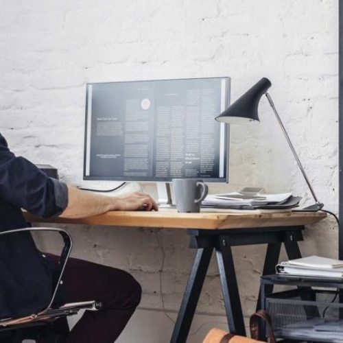 Ancora lavoro da remoto tuo malgrado? E’ ora di crearsi uno spazio adatto!